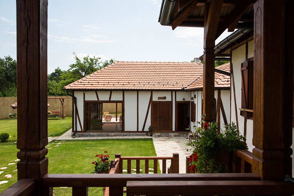 Cakanas house eco villages serbia